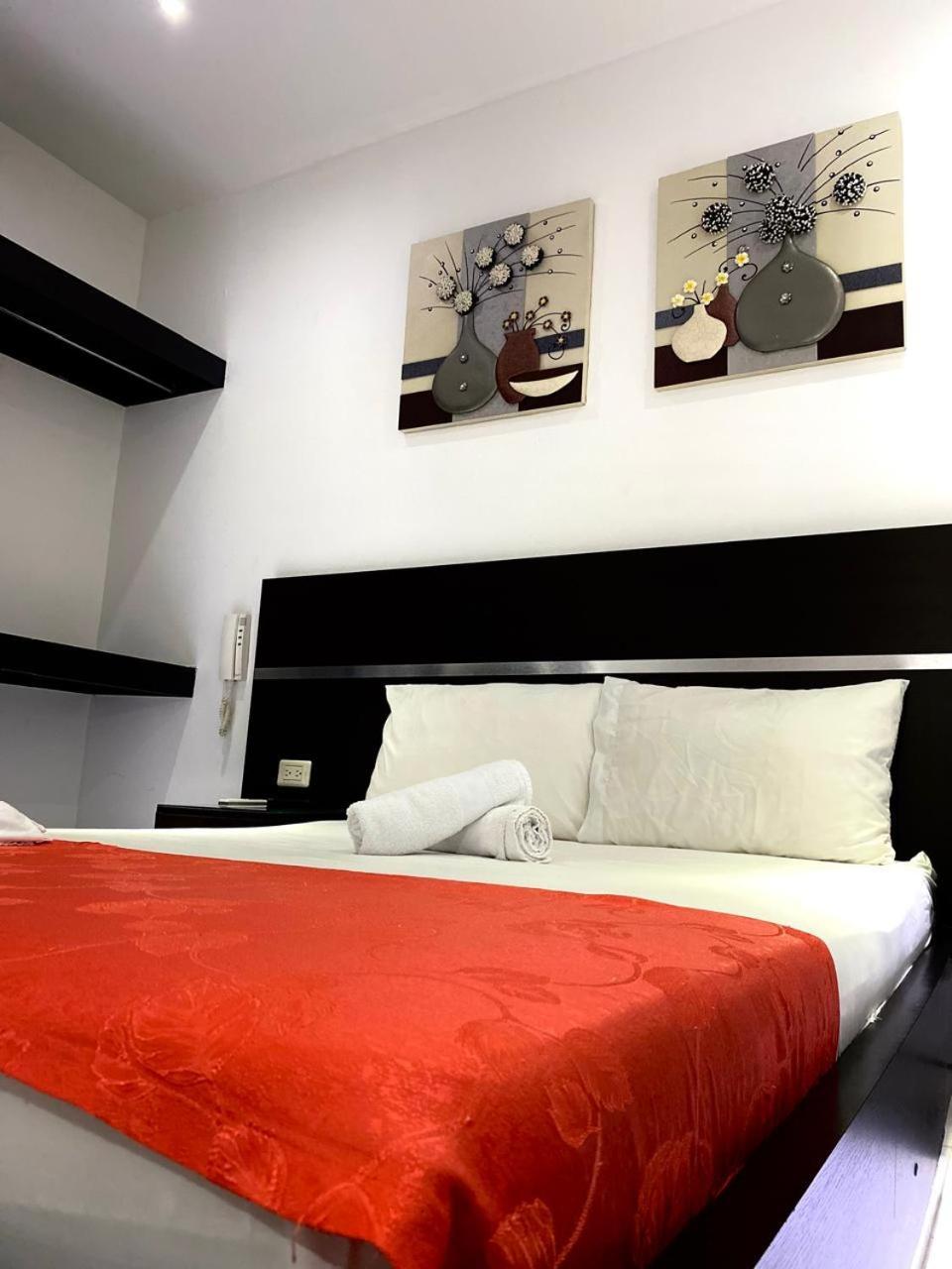 Hotel Suite Royal 梅尔加 外观 照片